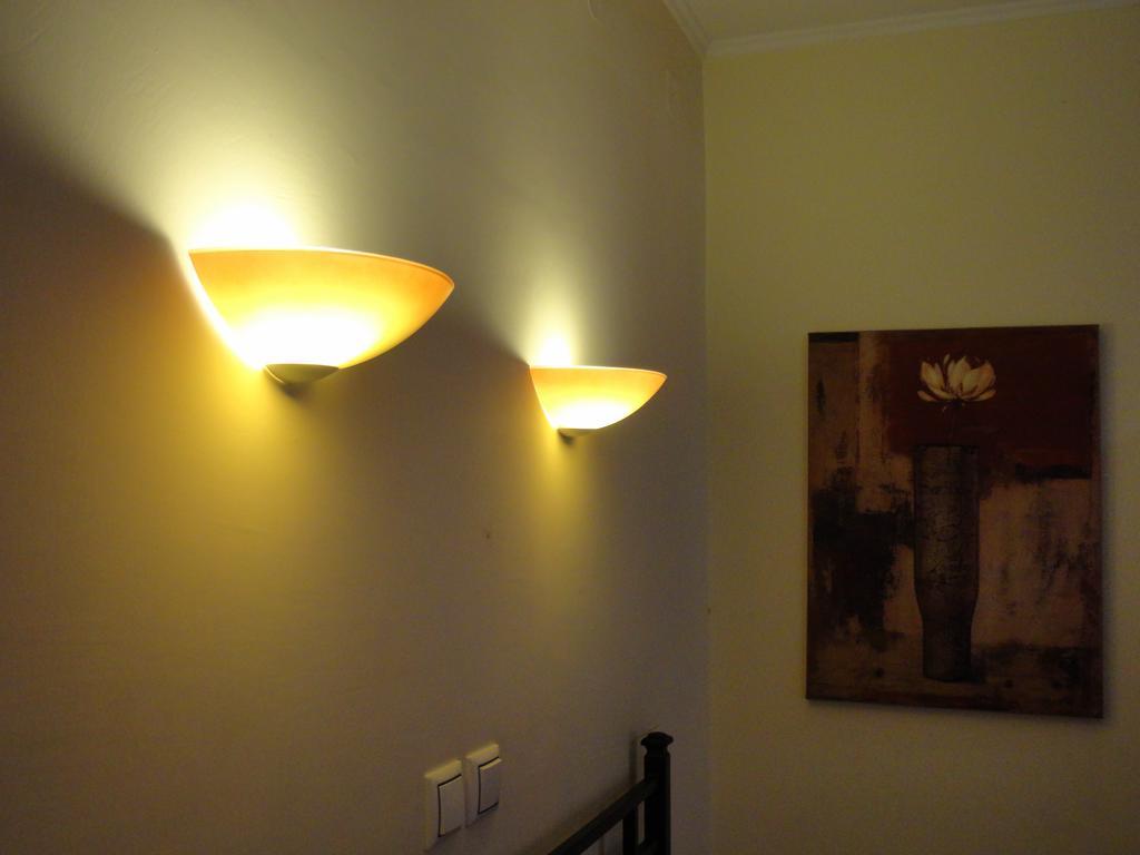 Hotel Diana à Makrakómi Extérieur photo
